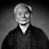 Φωτογραφλία του ιδρυτή του Σότοκαν καράτε Gichin_Funakoshi