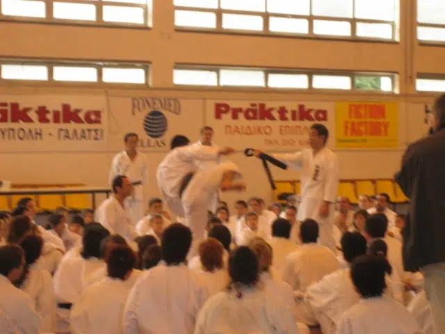 Kancho_Kanazawa_seminar Ο kancho Kanazawa με τον μεγάλο του γιό στο σεμινάριο.